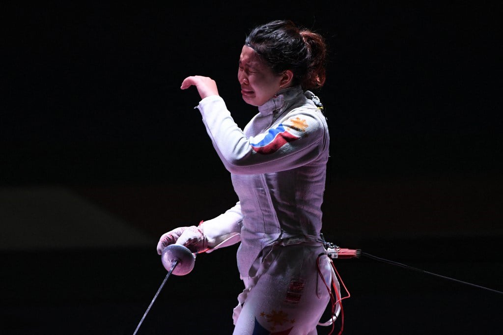 SAMANTHA Catantan will be taking a breather to rest her injured knee following a gallant performance in the women’s foil event of the Paris Olympics.